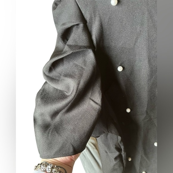 SHEIN Curve Women’s Plus Size Blouse - Picture 4 of 7